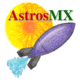 Logo de AstrosMX - Dibujo de una estrella en colores amarrillo y naranja con lenguas de "fuego" y un cohete en color morad y negro a propulsión a chorro de agua pasando por delante con las letras de Astros en rojo y MX en verde hoja.